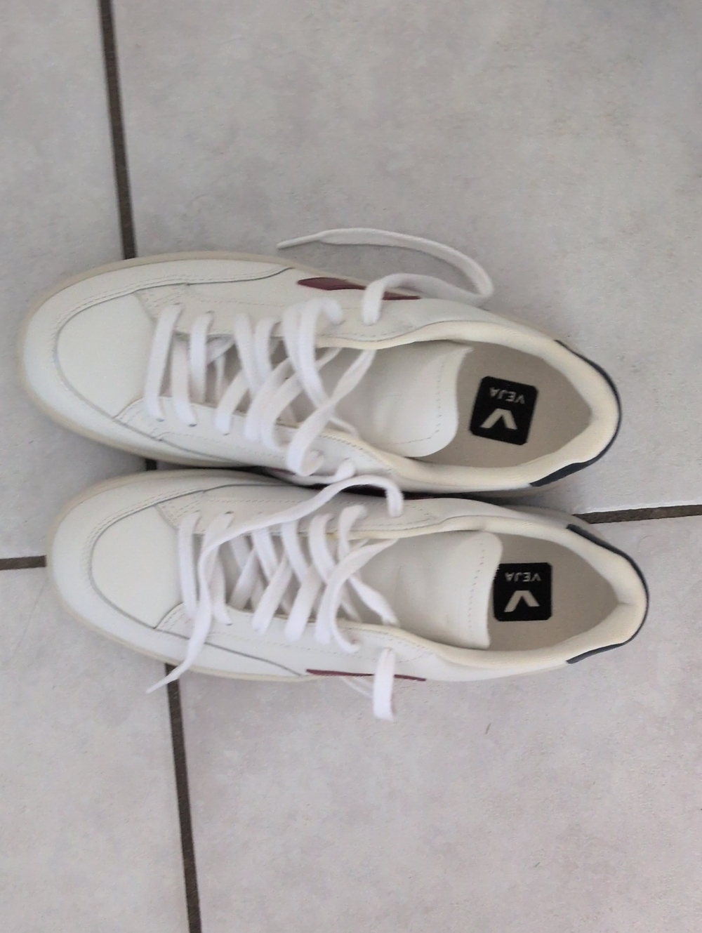 Veja Sneakers Sz 9